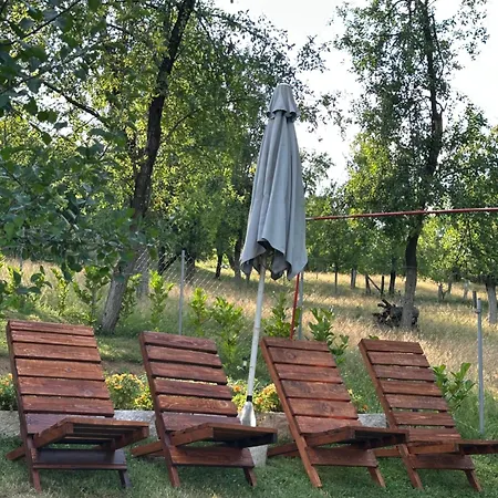 Vikendica Cokori - Private Pool And Jacuzzi Сasa de vacaciones Banja Luka